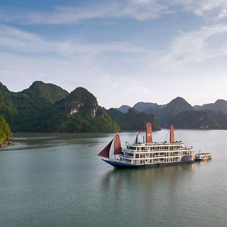 Hanoi Win Hotel & Travel Bagian luar foto