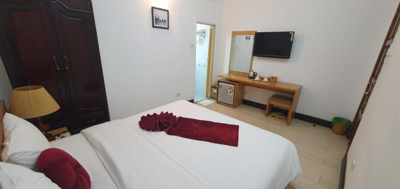 Hanoi Win Hotel & Travel Bagian luar foto