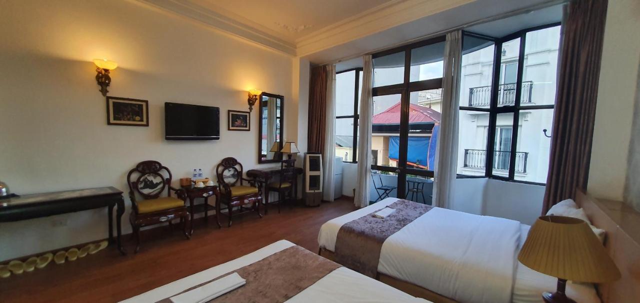 Hanoi Win Hotel & Travel Bagian luar foto