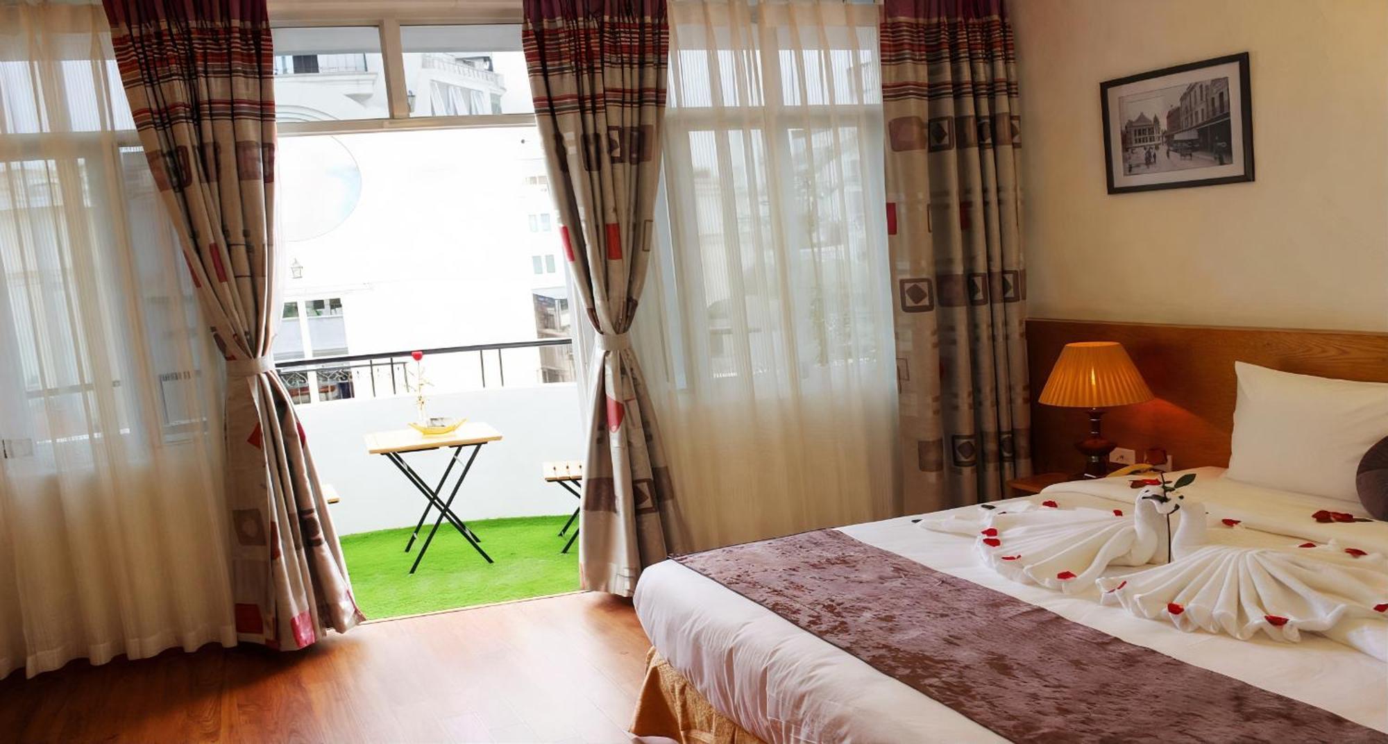 Hanoi Win Hotel & Travel Bagian luar foto