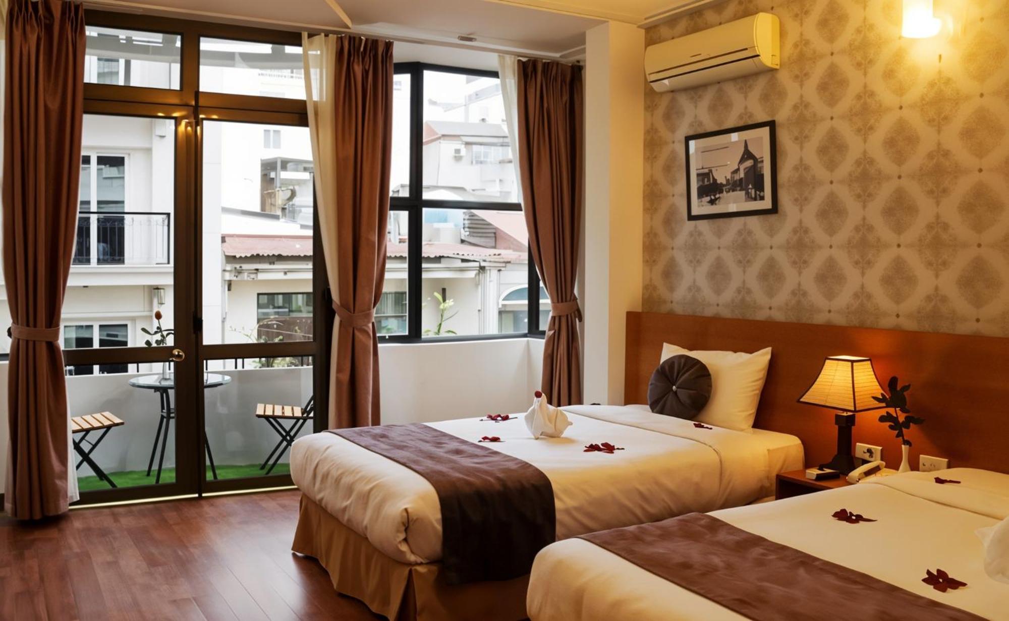 Hanoi Win Hotel & Travel Bagian luar foto