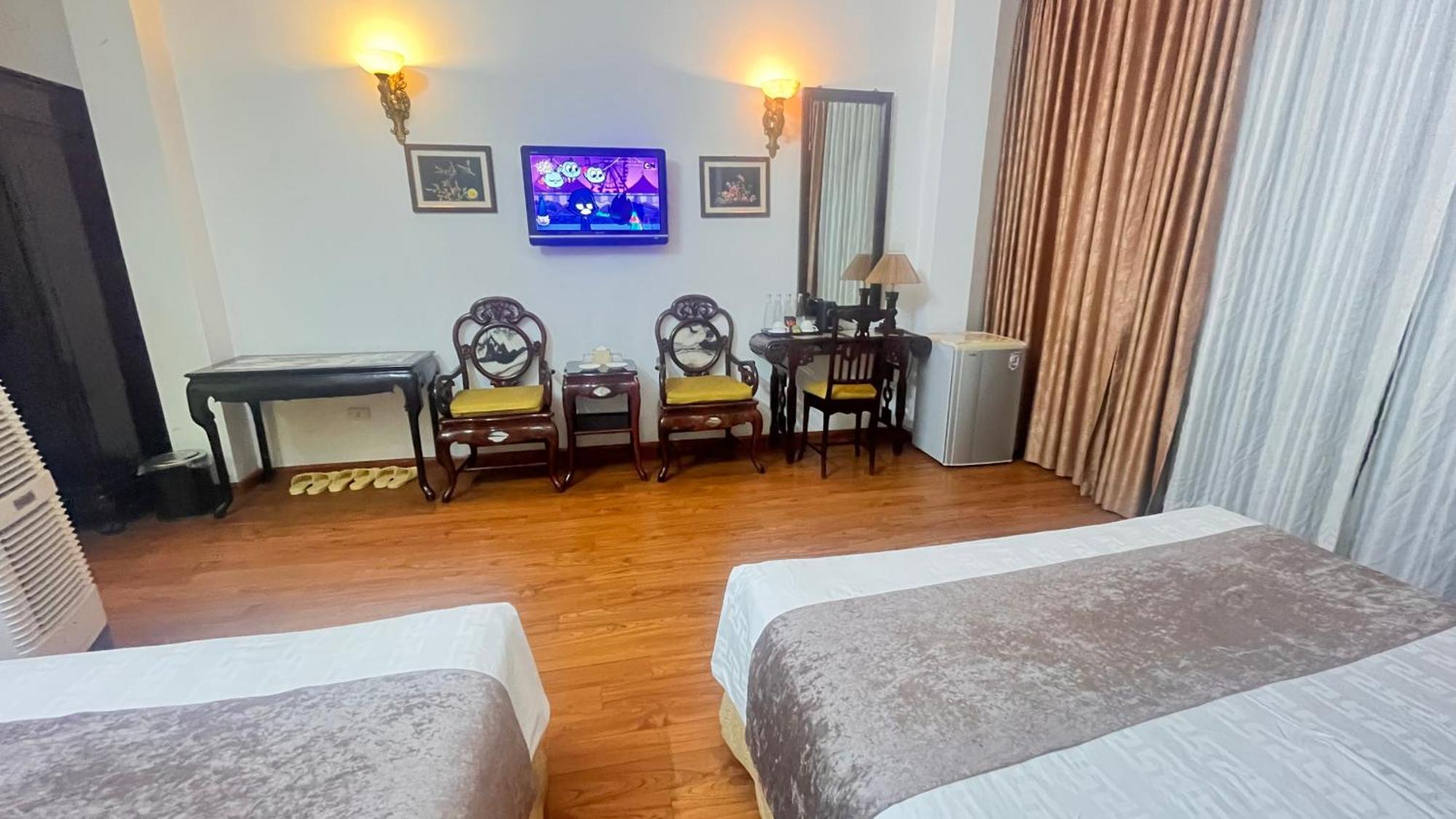 Hanoi Win Hotel & Travel Bagian luar foto