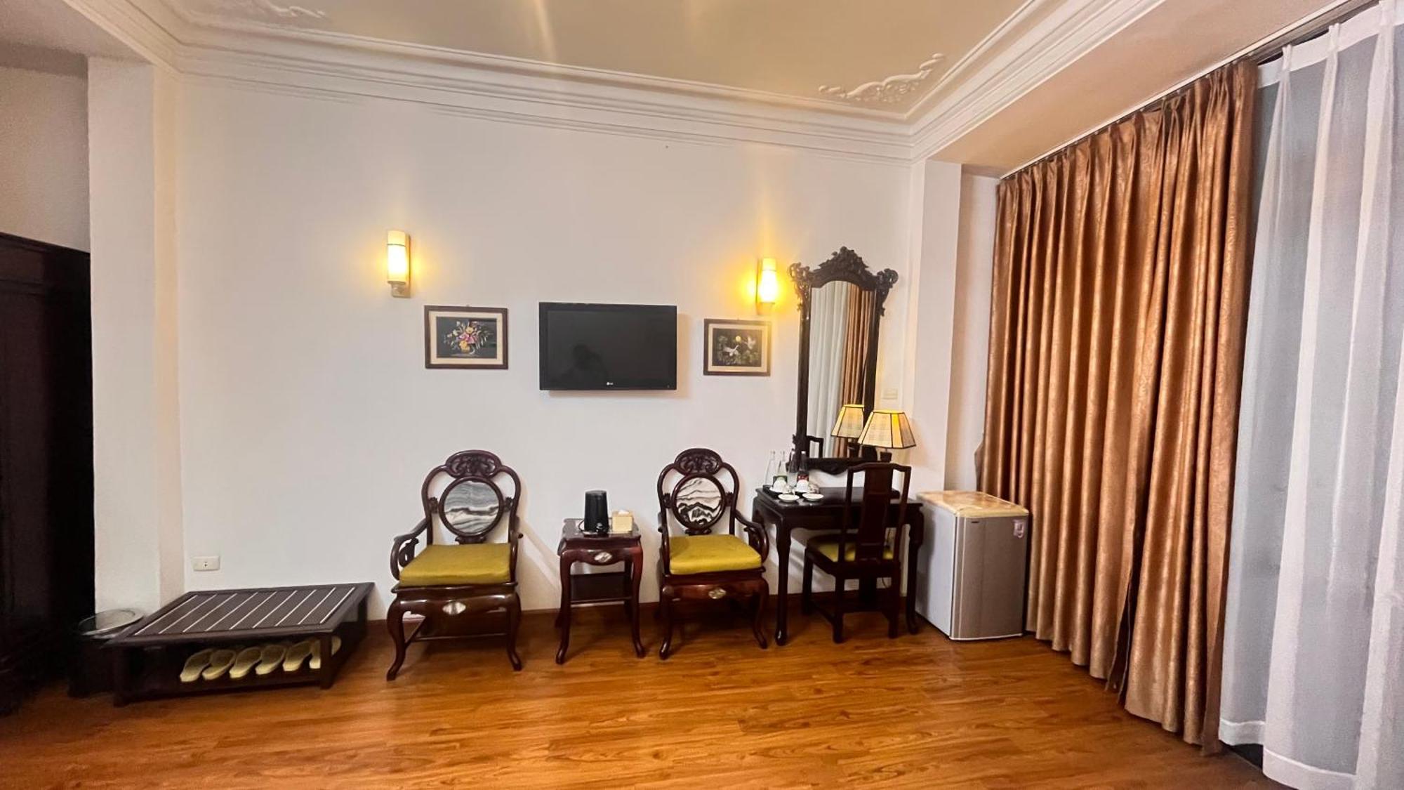 Hanoi Win Hotel & Travel Bagian luar foto