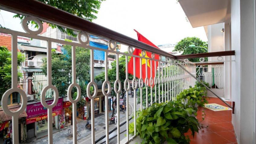 Hanoi Win Hotel & Travel Bagian luar foto
