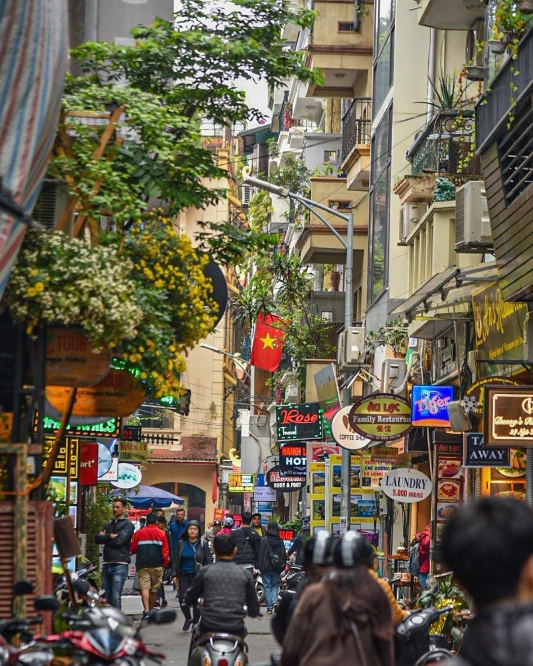 Hanoi Win Hotel & Travel Bagian luar foto