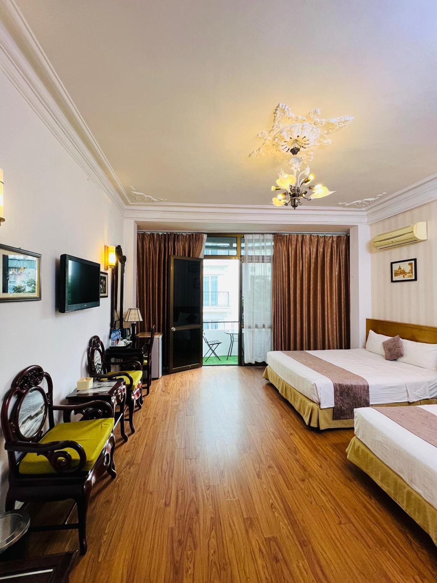 Hanoi Win Hotel & Travel Bagian luar foto