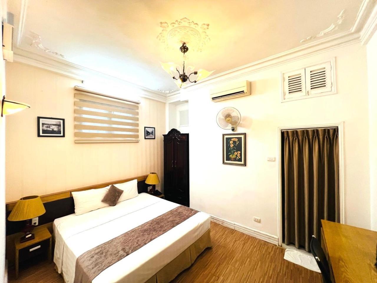 Hanoi Win Hotel & Travel Bagian luar foto