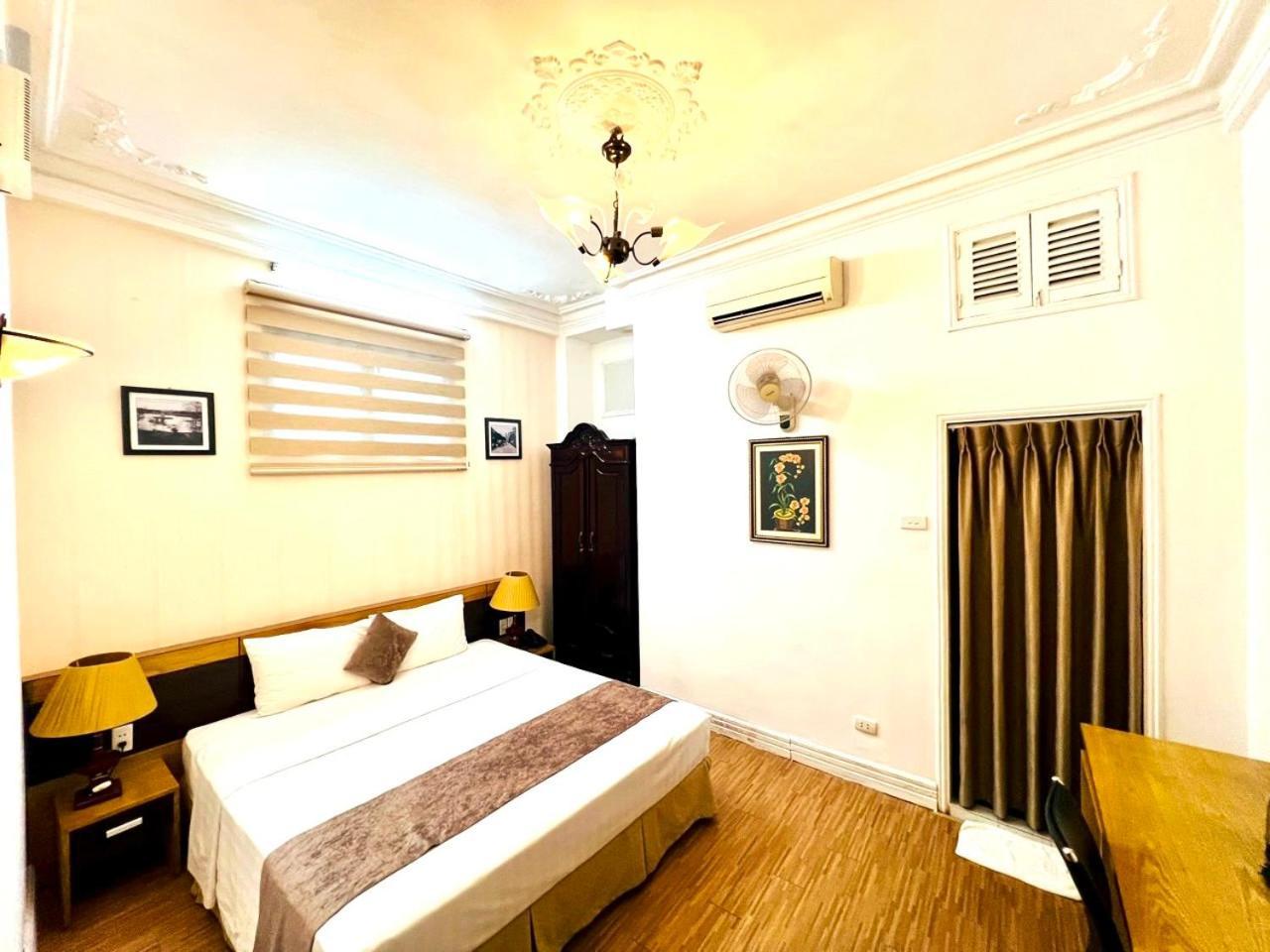 Hanoi Win Hotel & Travel Bagian luar foto
